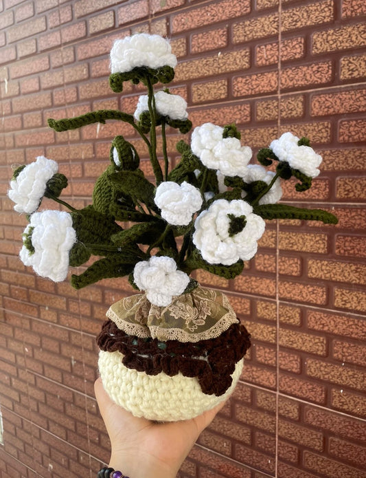 Handmade White Crochet Anemones for Captivating Home Decor and Craft Projects